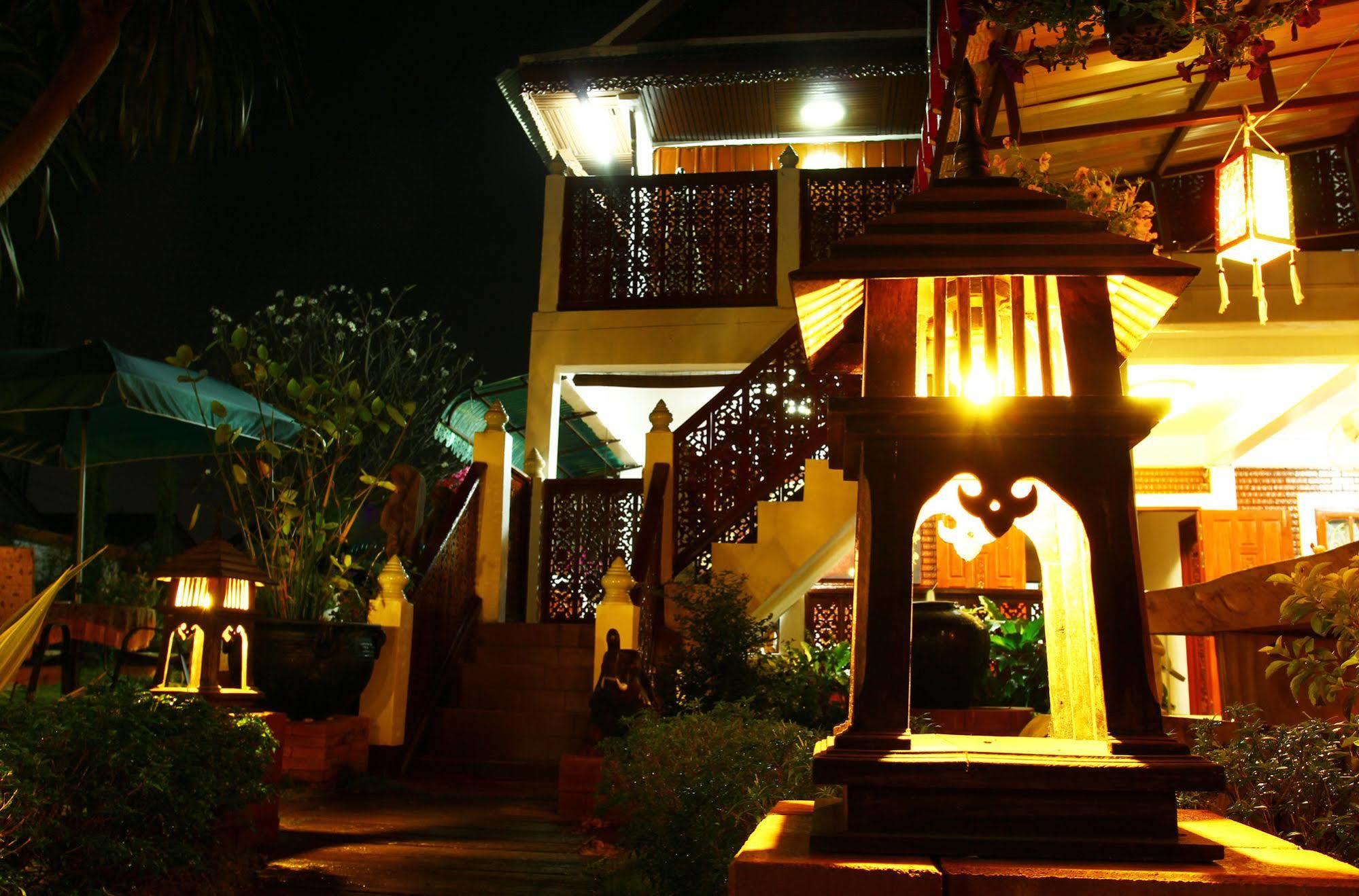 Grand Lanna Hotel 清邁 外观 照片