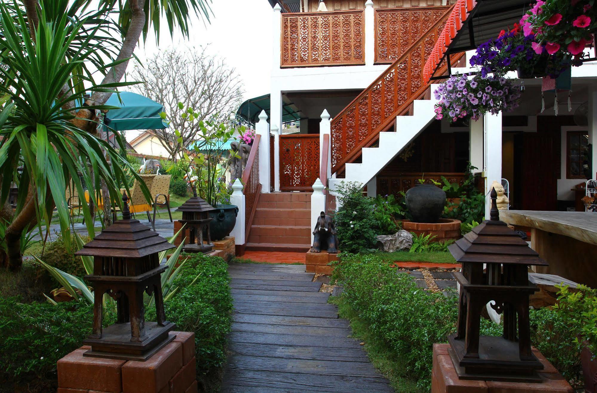 Grand Lanna Hotel 清邁 外观 照片
